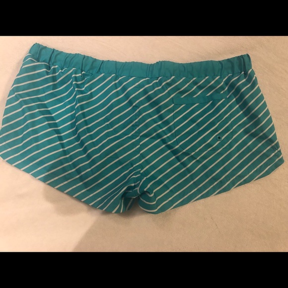 Body Glove Board Shorts - Picture 3 of 4